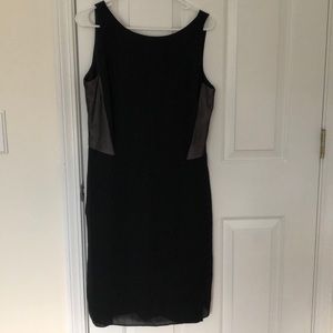 KATE HUDSON  sleeveless dress